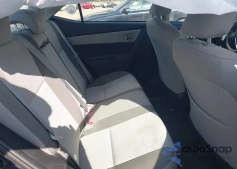 2017 Toyota Corolla Le z USA, uszkodzony, nr VIN 2T1BURHE2HC801595